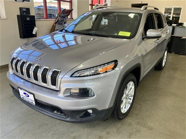 used 2018 Jeep Cherokee car, priced at $13,900