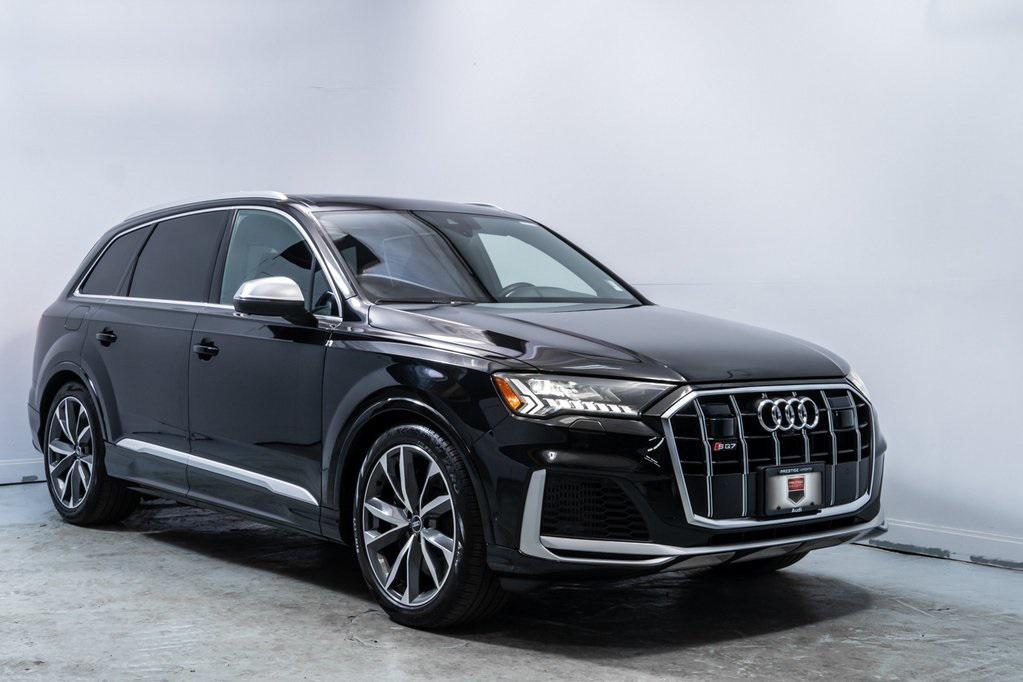 used 2022 Audi SQ7 car, priced at $47,491