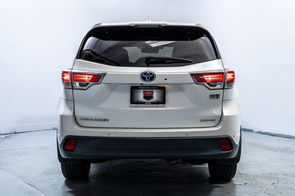 used 2016 Toyota Highlander Hybrid car, priced at $21,991