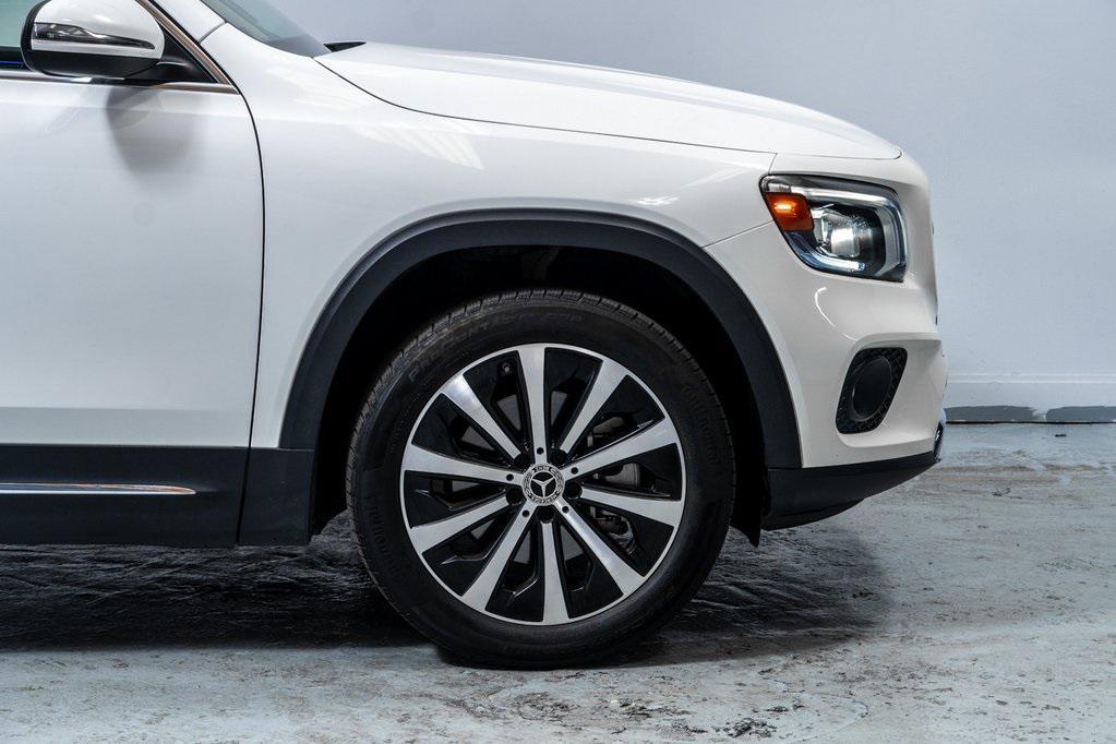 used 2022 Mercedes-Benz GLB 250 car, priced at $28,992