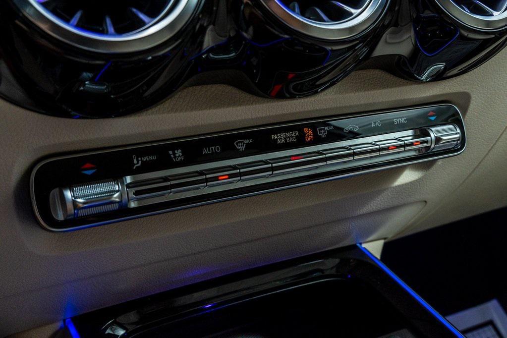 used 2022 Mercedes-Benz GLB 250 car, priced at $28,992