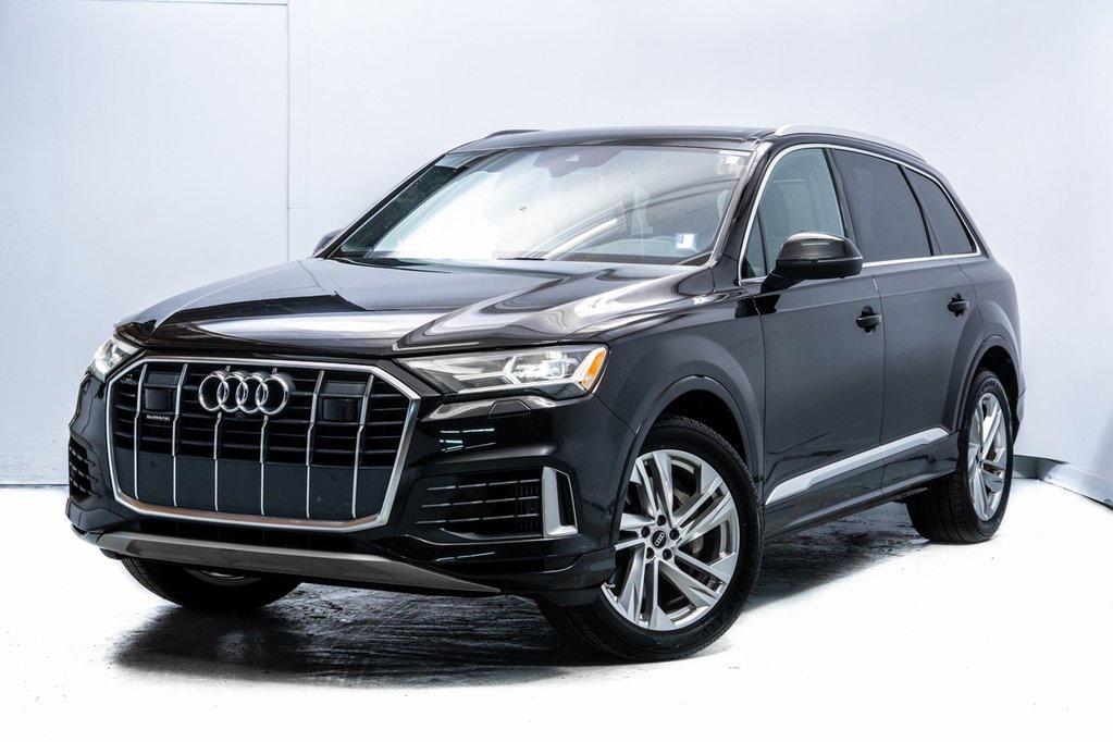 used 2022 Audi Q7 car, priced at $30,491