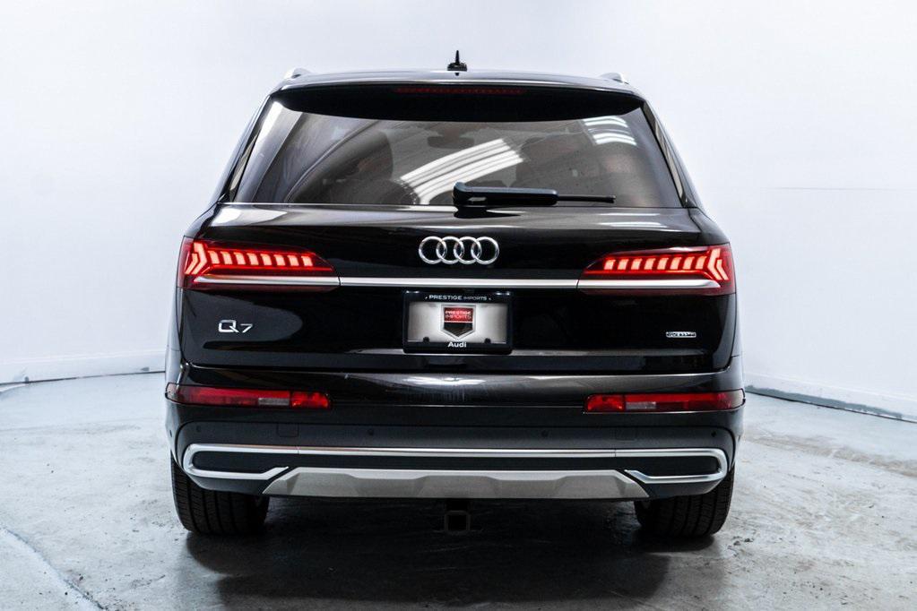 used 2022 Audi Q7 car, priced at $30,491