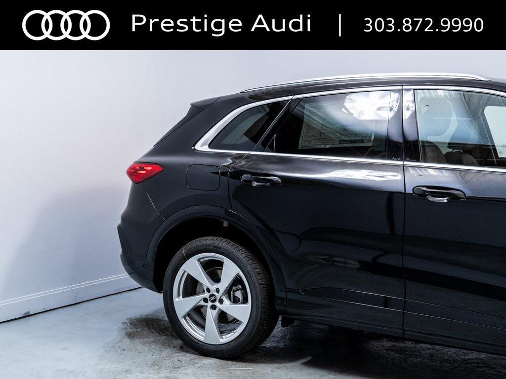 new 2025 Audi Q5 car, priced at $61,359