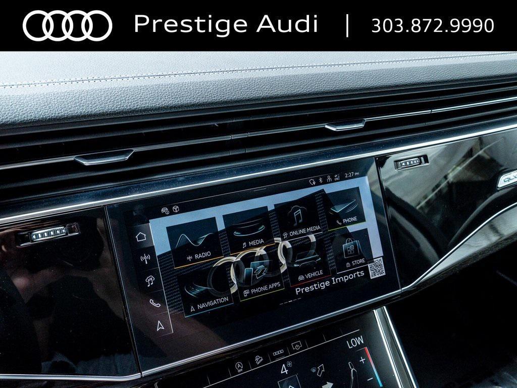 new 2025 Audi Q7 car, priced at $74,989