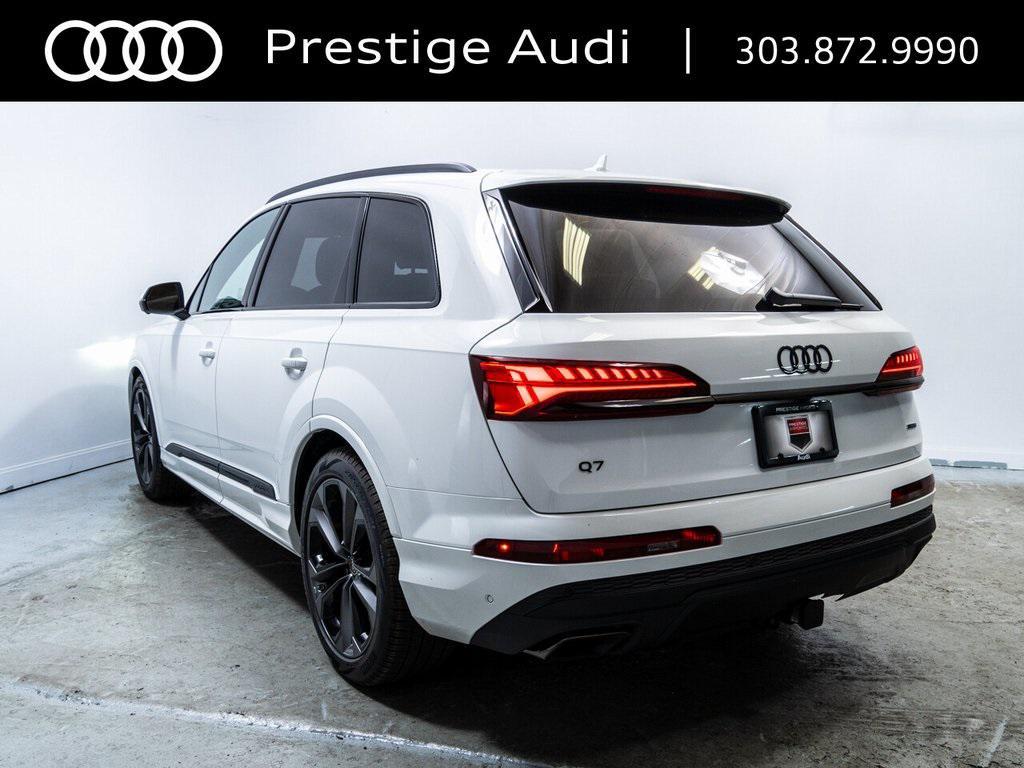 new 2025 Audi Q7 car, priced at $82,694
