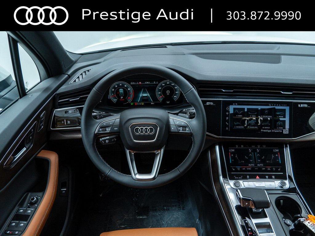 new 2025 Audi Q7 car, priced at $82,694