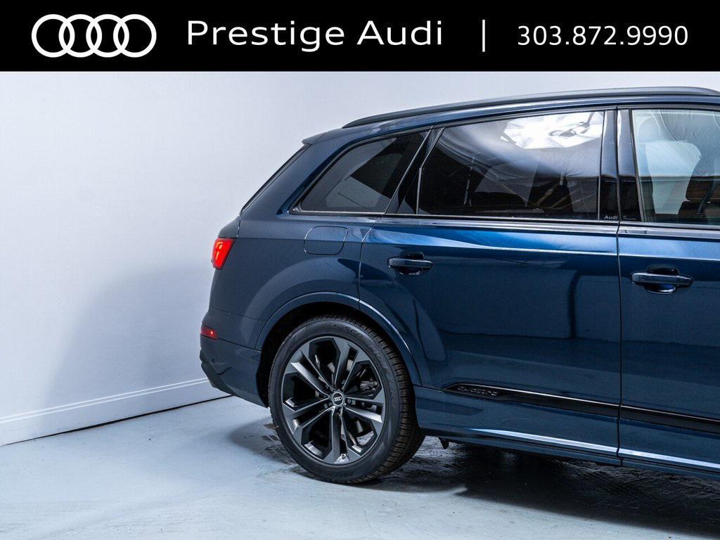 new 2025 Audi Q7 car, priced at $90,199