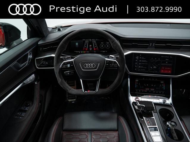 new 2025 Audi RS 6 Avant car, priced at $158,189