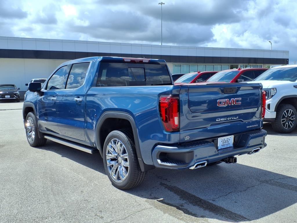 new 2025 GMC Sierra 1500 car, priced at $66,212