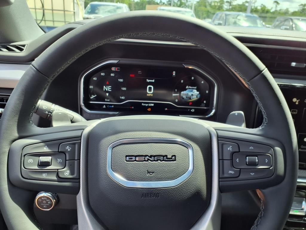 new 2025 GMC Sierra 1500 car, priced at $66,212