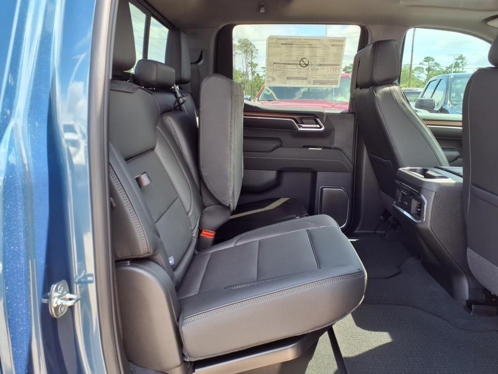 new 2025 GMC Sierra 1500 car, priced at $66,212