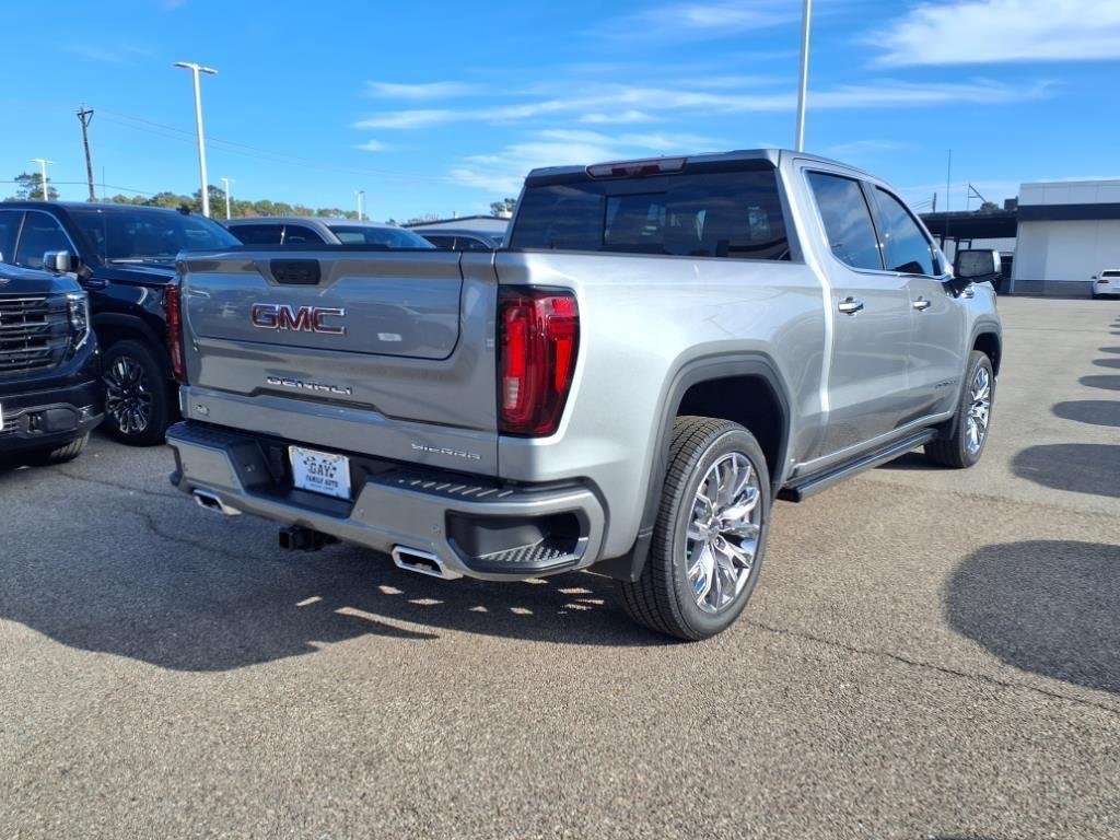 new 2025 GMC Sierra 1500 car, priced at $70,240