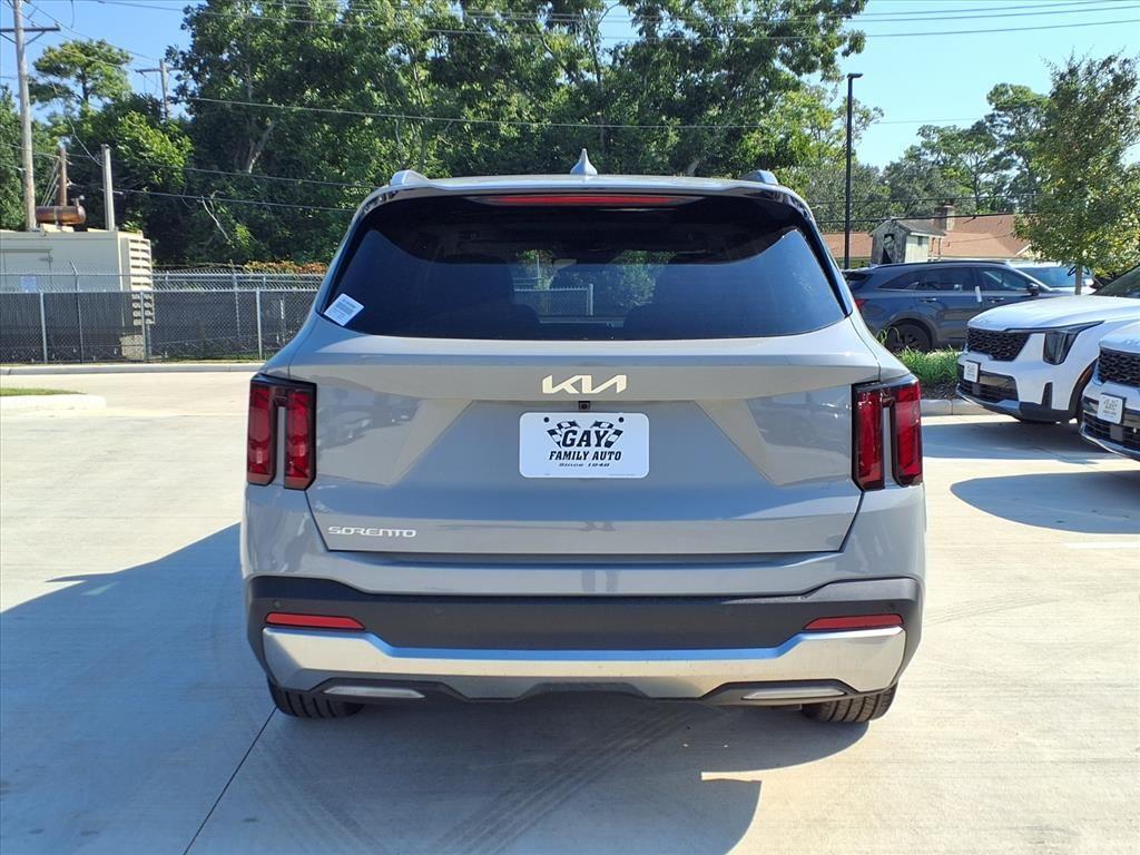 new 2026 Kia Sorento car, priced at $40,342