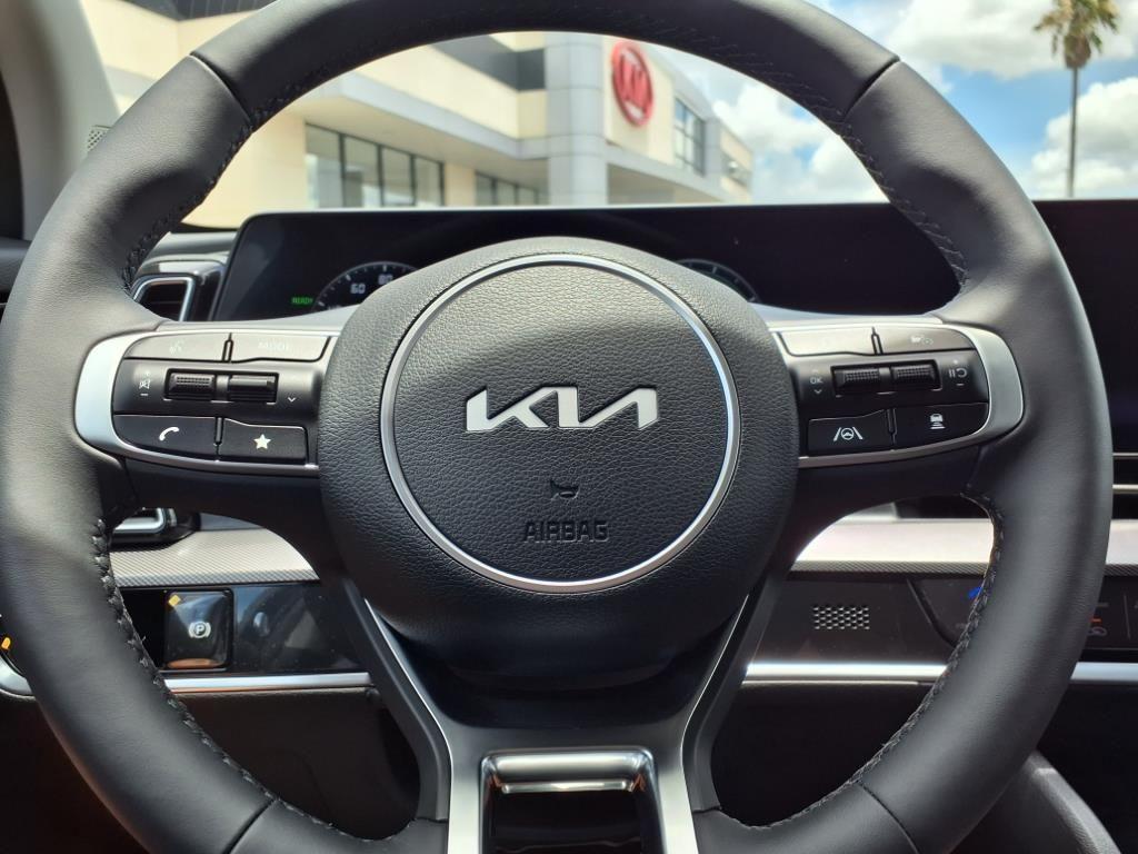 new 2025 Kia Sportage Hybrid car, priced at $36,732