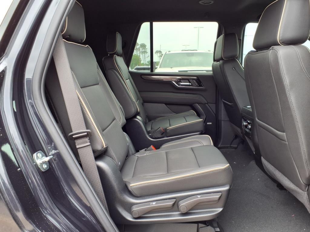 new 2025 GMC Yukon car, priced at $69,610