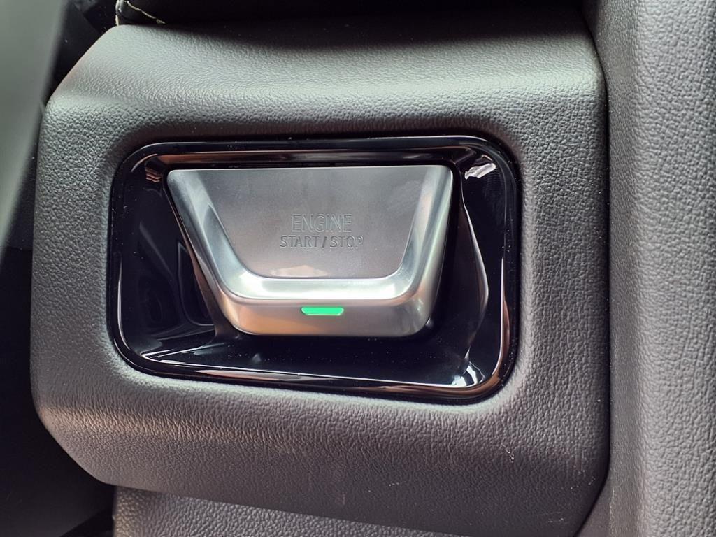 new 2025 GMC Yukon car, priced at $69,610