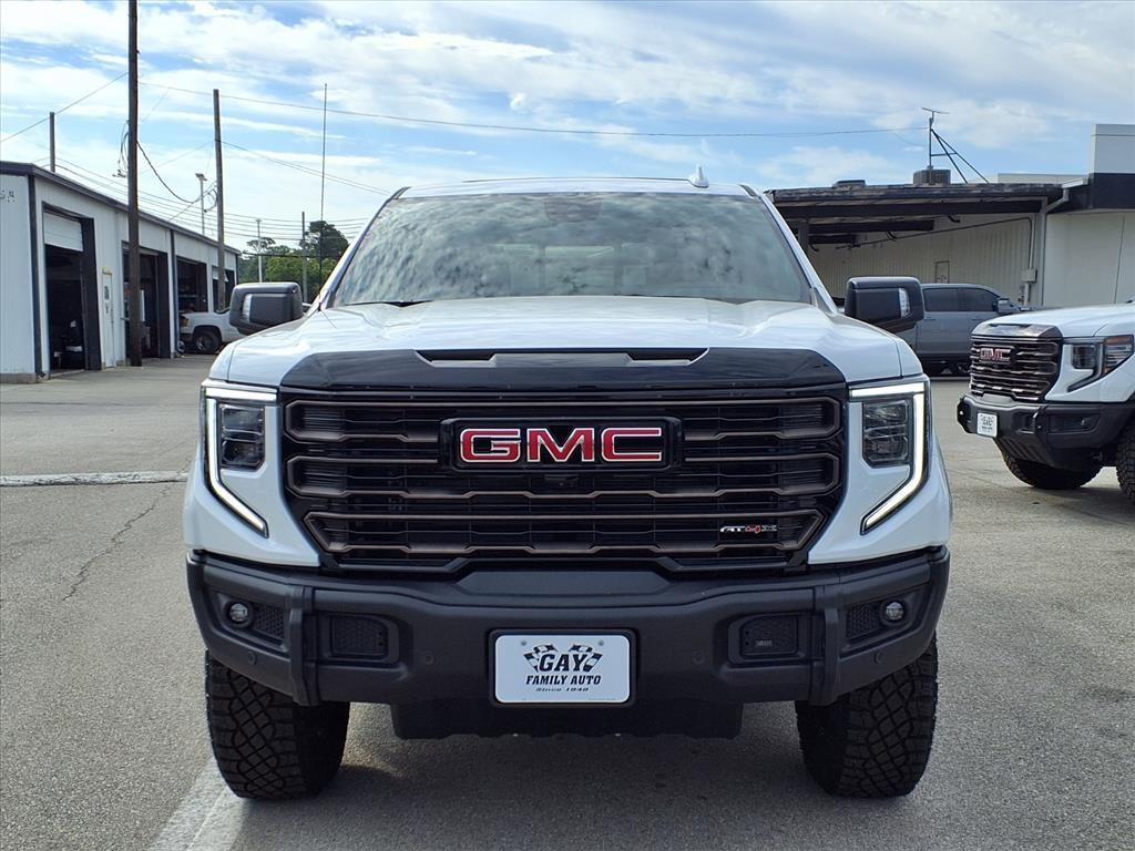 new 2025 GMC Sierra 1500 car, priced at $79,384