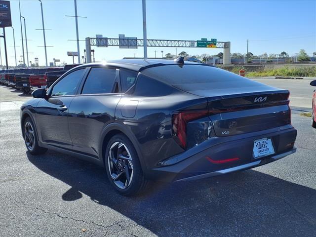 new 2025 Kia K4 car, priced at $24,139