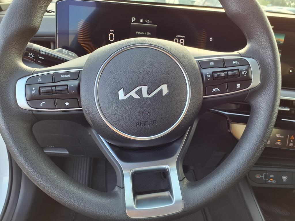 new 2025 Kia K5 car, priced at $27,655