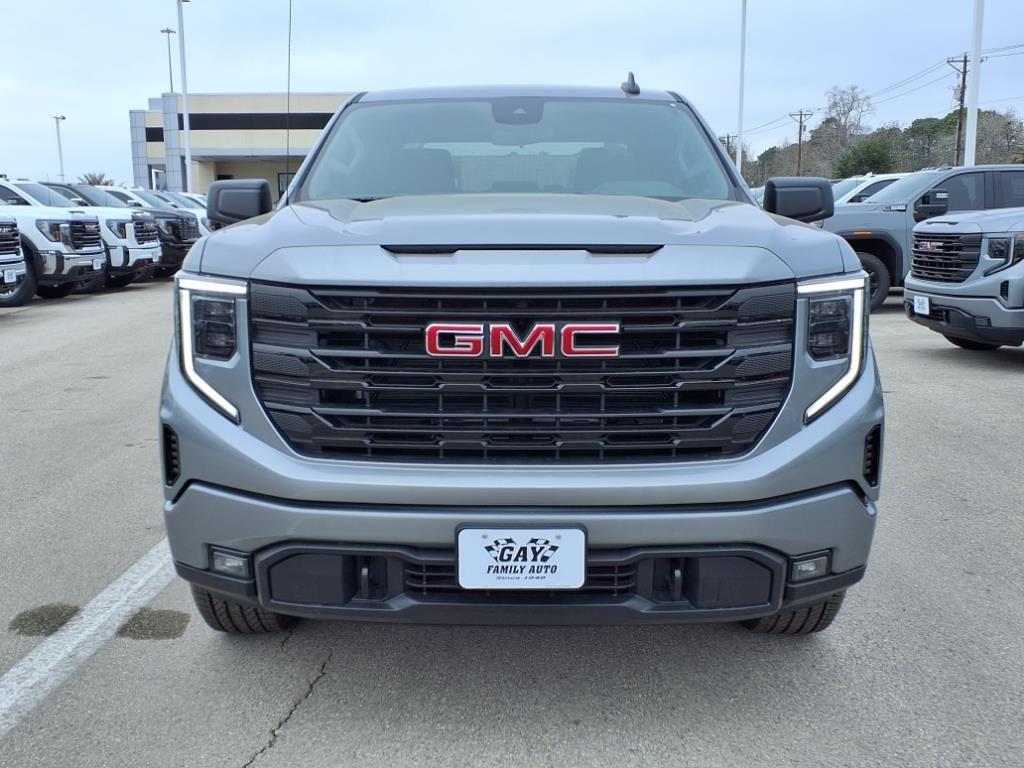 new 2025 GMC Sierra 1500 car, priced at $44,274
