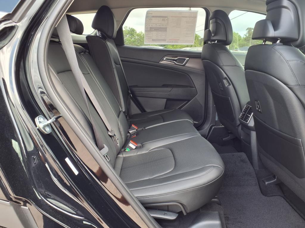 new 2026 Kia Sportage car, priced at $32,065