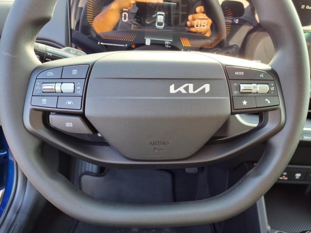 new 2025 Kia K4 car, priced at $22,957