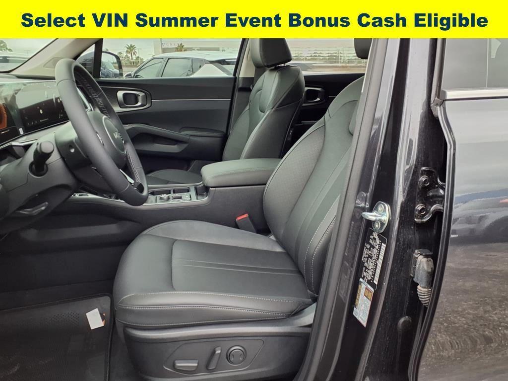 new 2025 Kia Sorento car, priced at $35,687
