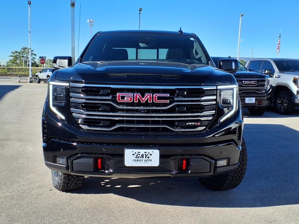 new 2025 GMC Sierra 1500 car, priced at $72,290