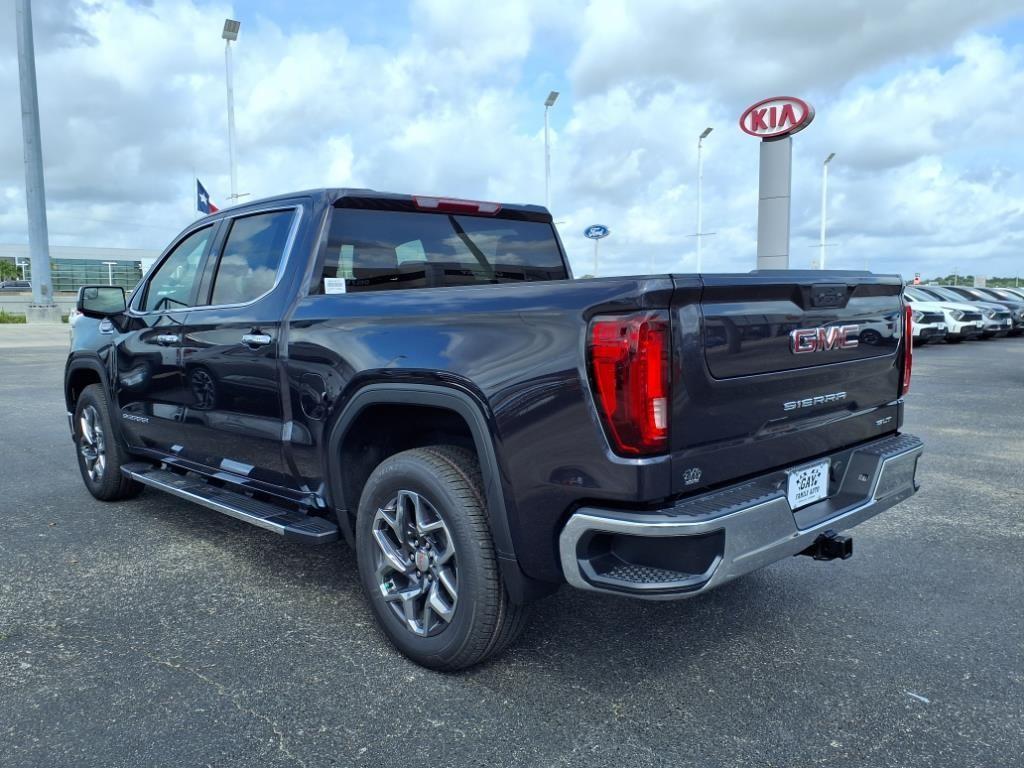 new 2025 GMC Sierra 1500 car, priced at $53,209