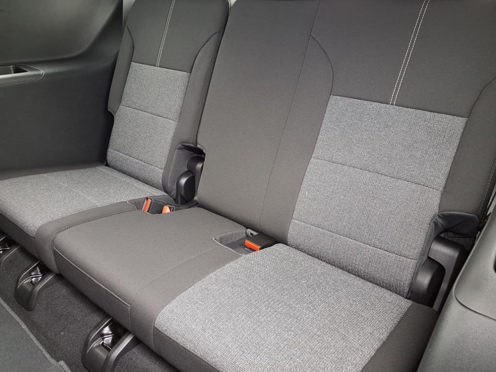 new 2025 GMC Acadia car, priced at $42,787