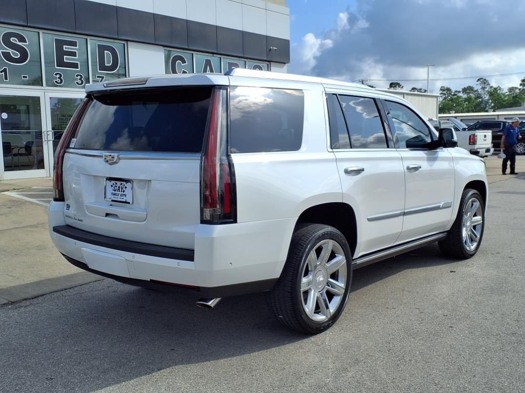 used 2018 Cadillac Escalade car, priced at $33,792