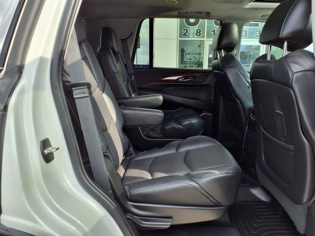 used 2018 Cadillac Escalade car, priced at $33,792