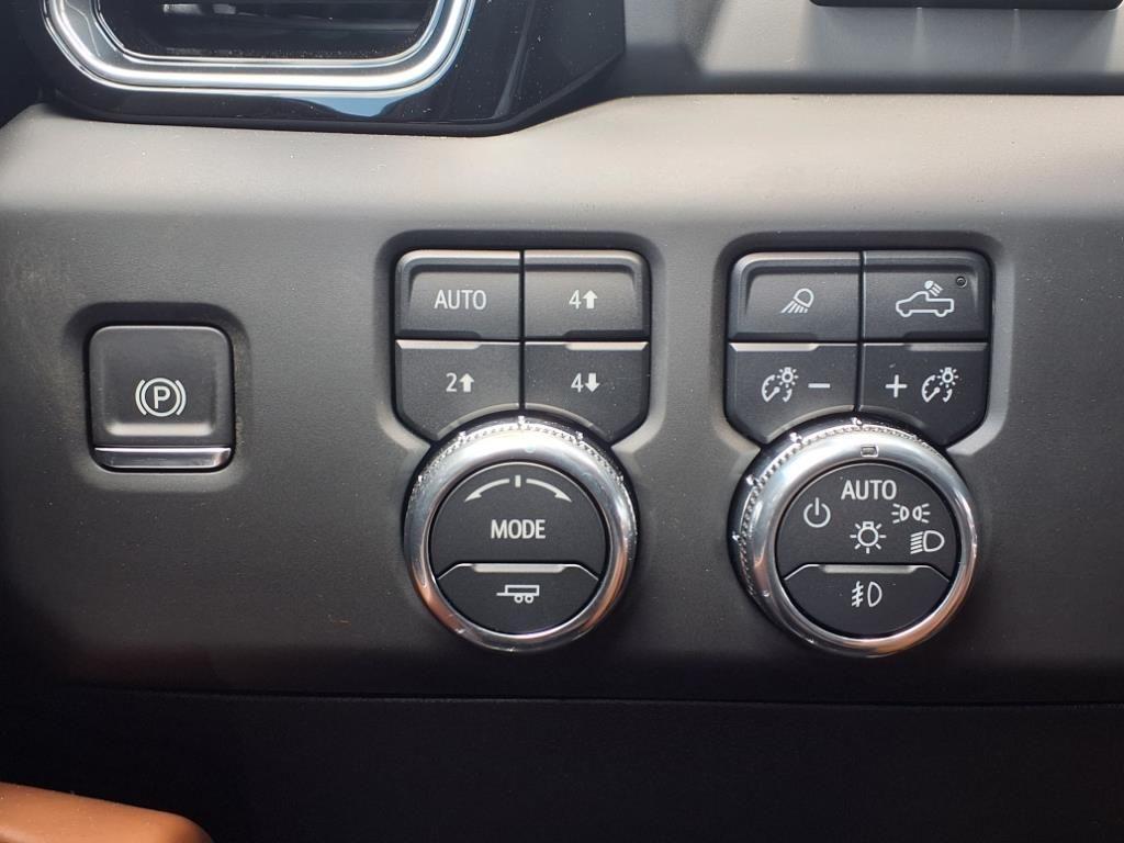 new 2025 GMC Sierra 2500 car, priced at $92,812