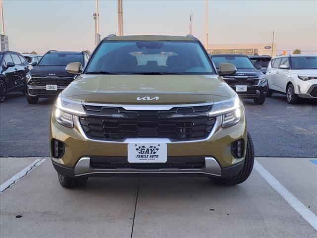 new 2024 Kia Seltos car, priced at $28,795