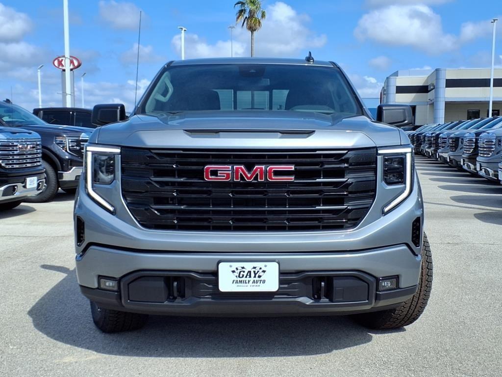 new 2025 GMC Sierra 1500 car, priced at $54,107