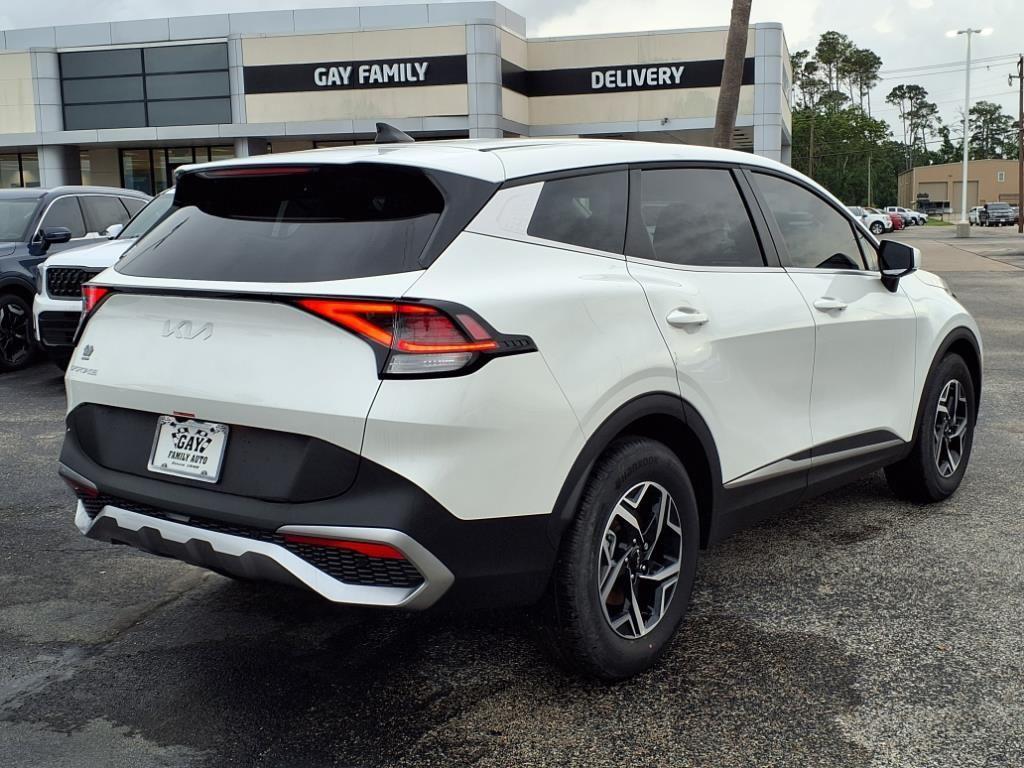 new 2025 Kia Sportage car, priced at $26,995