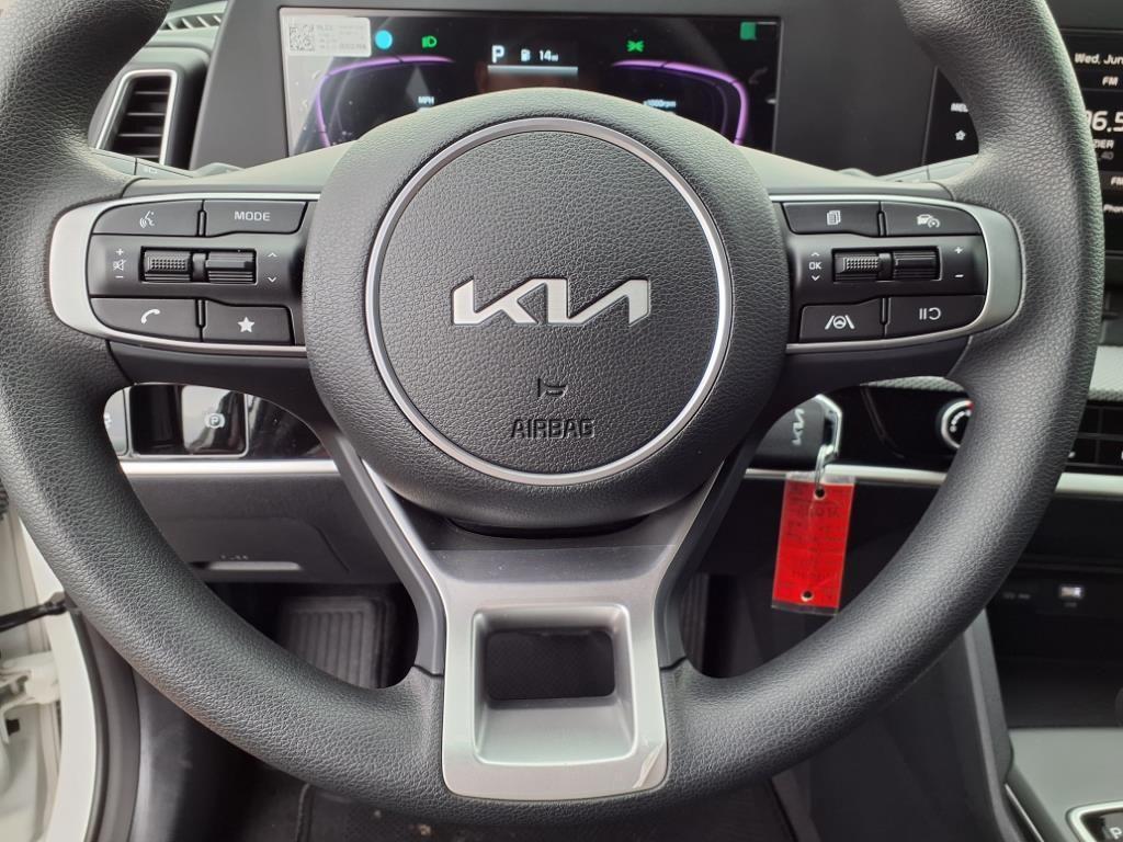 new 2025 Kia Sportage car, priced at $26,995