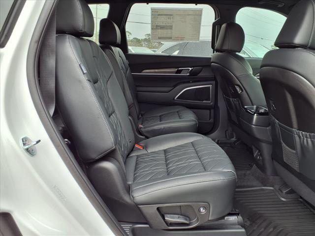 new 2025 Kia Telluride car, priced at $46,205