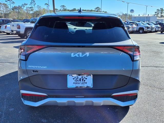 new 2025 Kia Sportage car, priced at $29,678