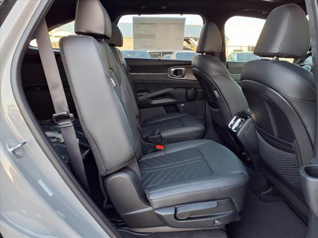 new 2025 Kia Sorento car, priced at $43,241