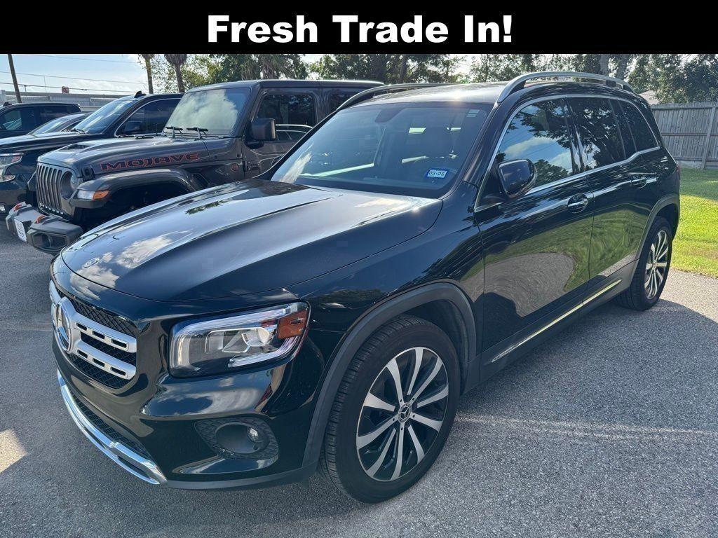 used 2020 Mercedes-Benz GLB 250 car, priced at $22,991