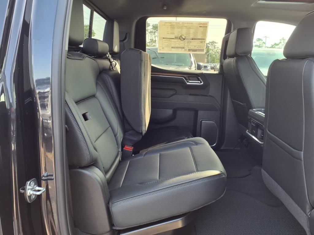 new 2025 GMC Sierra 1500 car, priced at $62,161