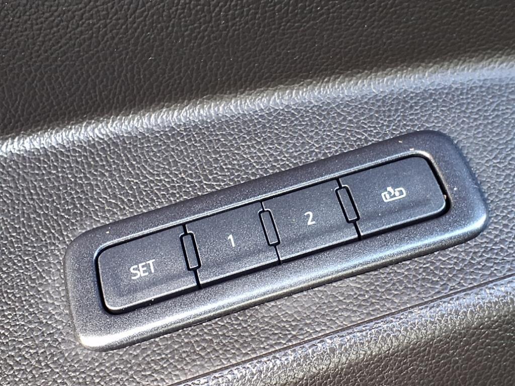 used 2019 Chevrolet Tahoe car, priced at $24,991