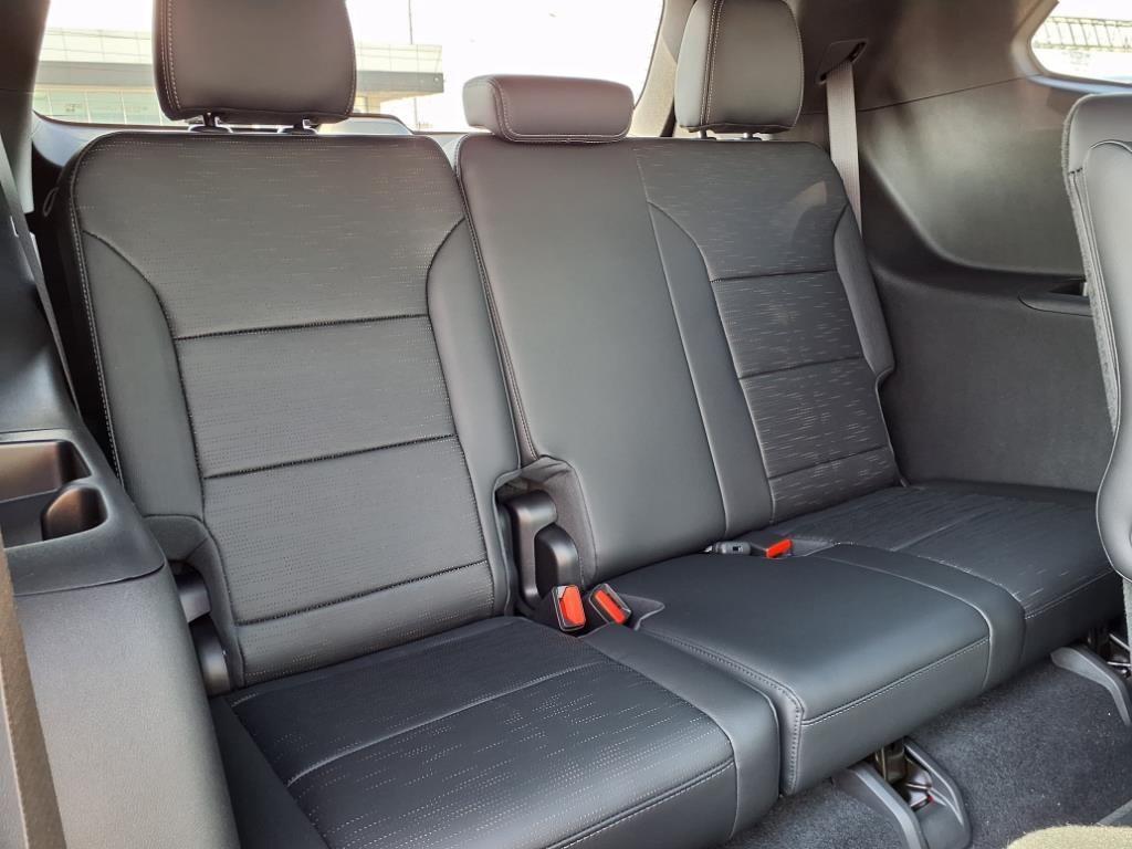 new 2025 Buick Enclave car, priced at $49,460