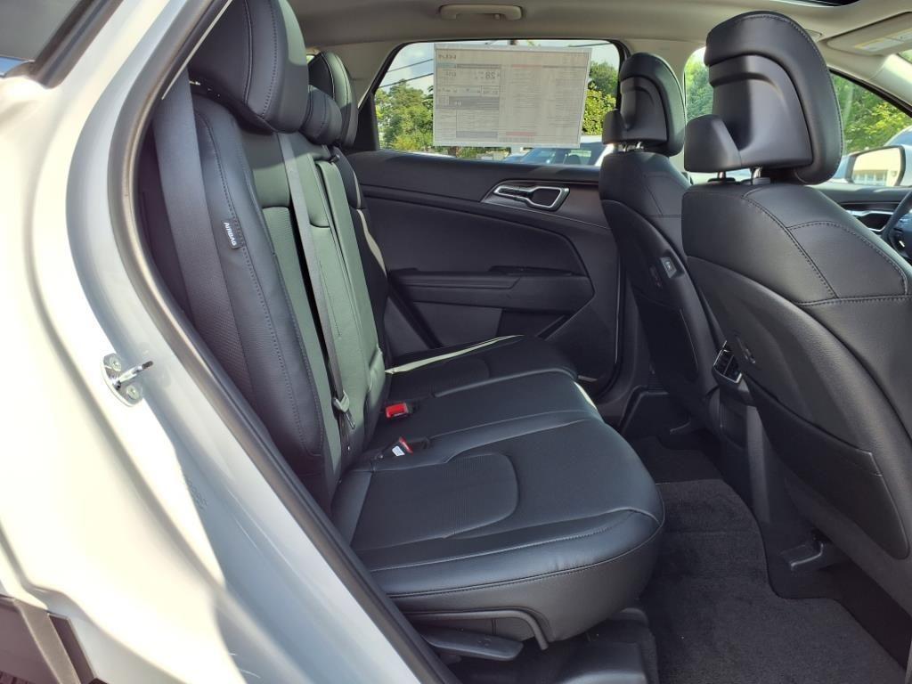 new 2026 Kia Sportage car, priced at $32,985