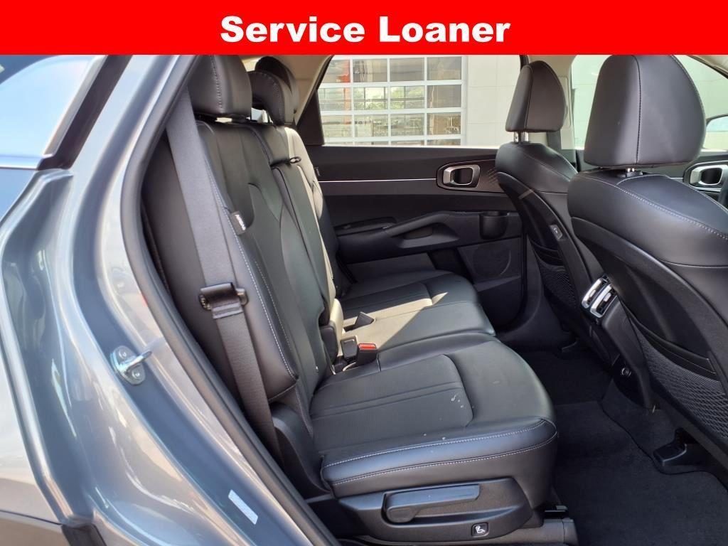 new 2025 Kia Sorento car, priced at $33,991