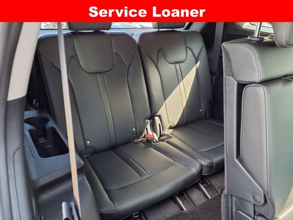 new 2025 Kia Sorento car, priced at $33,991
