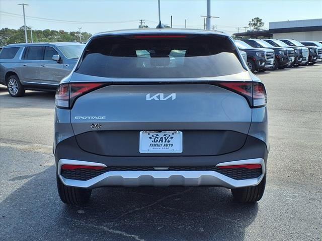 new 2025 Kia Sportage car, priced at $29,678