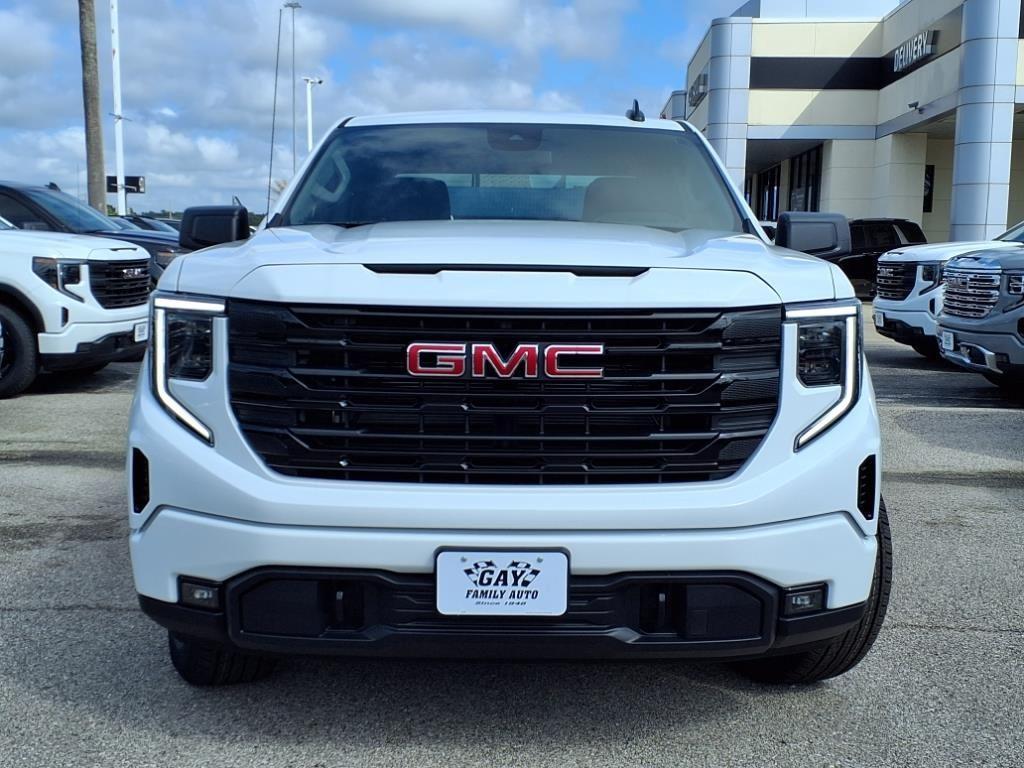 new 2025 GMC Sierra 1500 car, priced at $49,727